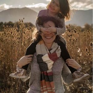 Meet your Posher, Naomi